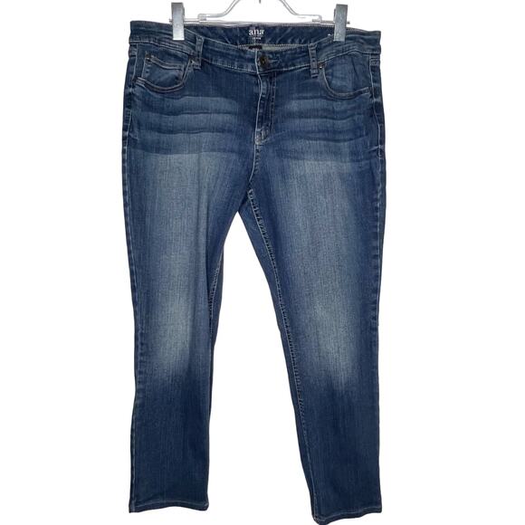 A.N.A. A New Approach Petite Cropped Skinny Denim Jean Medium Wash Blue Size 33 - Picture 1 of 9